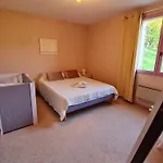 Vakantiehuis Le De La Bourges Saint-Pierre-de-Colombier