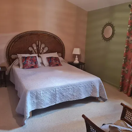 Holiday home Le De La Bourges
