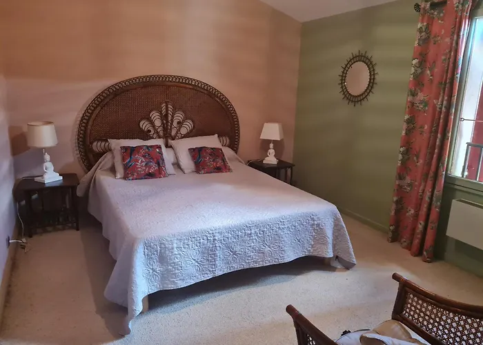 Holiday home Le De La Bourges